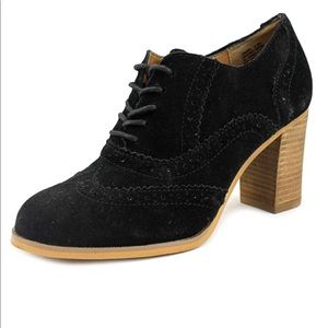 Steve Madden Black ‘Omyra’ Oxfords